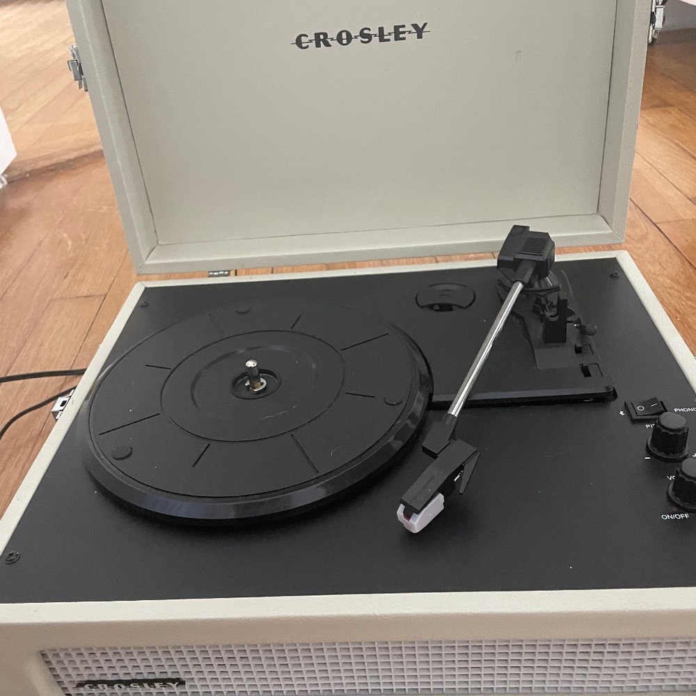 crosley record player